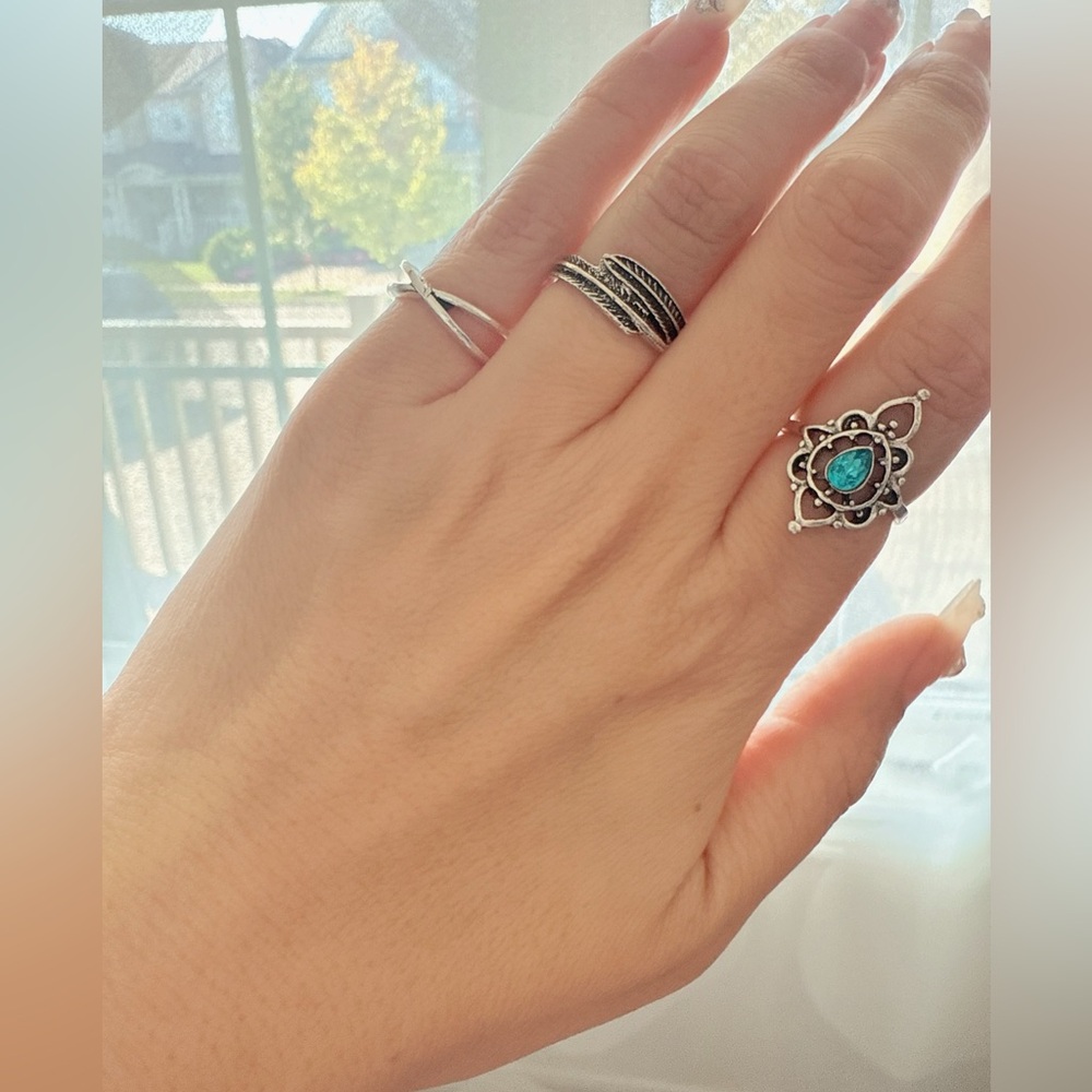 Amimi Set of 3 Woman’s Vintage Rings Size 4.5/5/6 #2